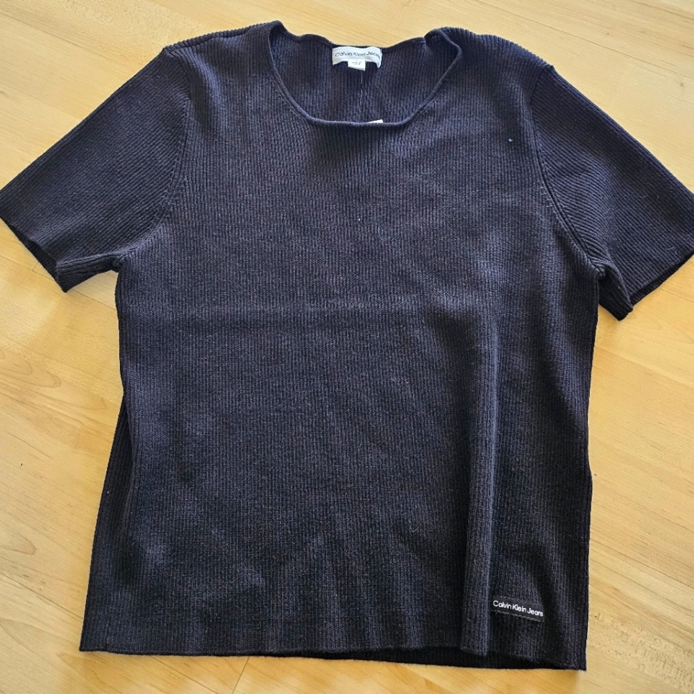 Calvin Klein top